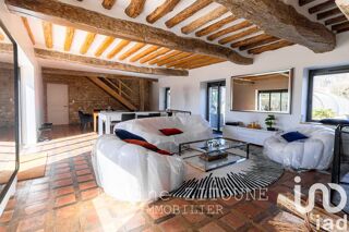  Maison  vendre 15 + pices 533 m