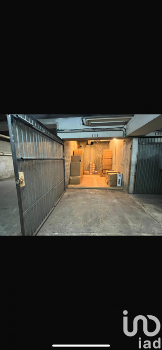  Parking / Garage  vendre 61 m