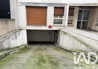  Parking / Garage � vendre 10 m�