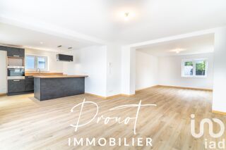  Maison  vendre 10 pices 236 m
