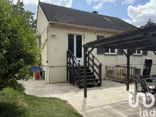  Maison  vendre 6 pices 162 m