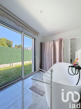  Maison  vendre 4 pices 111 m