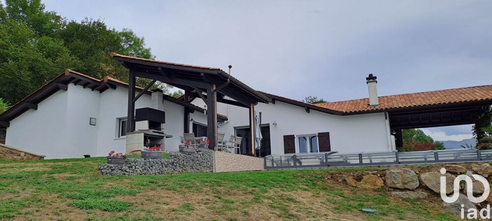 � vendre  Maison Lecumberry (64220)