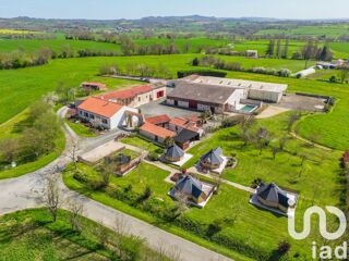  Maison � vendre 14 pi�ces 360 m�