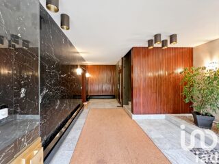  Appartement � vendre 9 pi�ces 206 m�