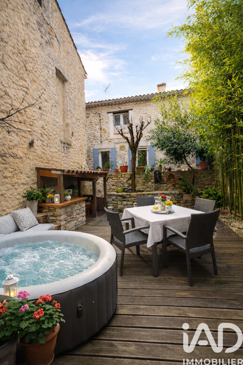   Vente Maison de village 4 pi�ces Maison - 4 pi�ce(s) - 156 m�