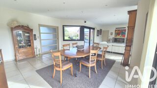  Villa � vendre 12 pi�ces 366 m�