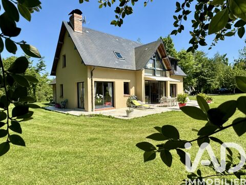   Vente Maison/villa 6 pi�ces Maison - 6 pi�ce(s) - 200 m�