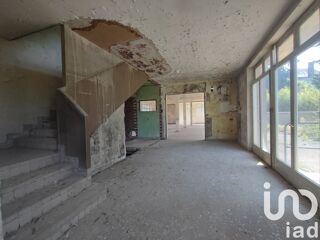  Immeuble � vendre 630 m�