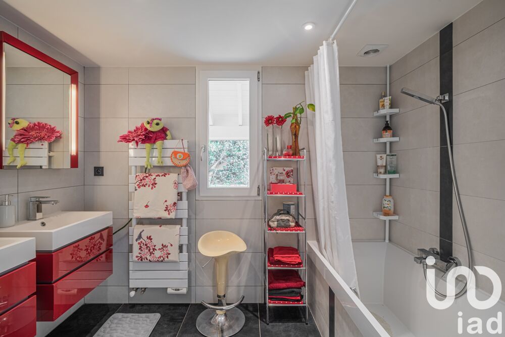  vendre  Maison Vtraz-Monthoux (74100)