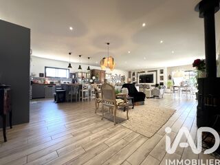  Maison � vendre 5 pi�ces 198 m�