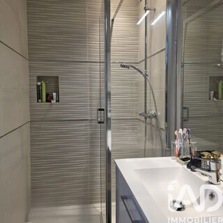  Immeuble � vendre 121 m�