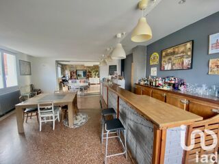  Maison � vendre 10 pi�ces 300 m�