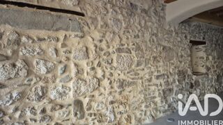  Immeuble � vendre 145 m�