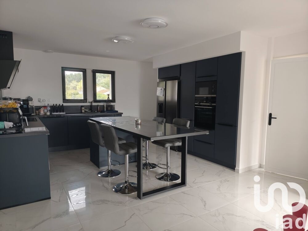  vendre  Maison Saint-Yrieix-sur-Charente (16710)