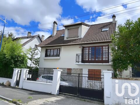   Vente Maison/villa 6 pi�ces Maison - 6 pi�ce(s) - 146 m�