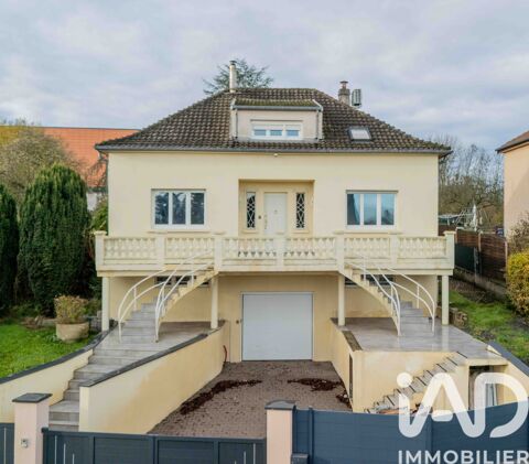   Vente Maison/villa 9 pi�ces Maison - 9 pi�ce(s) - 217 m�