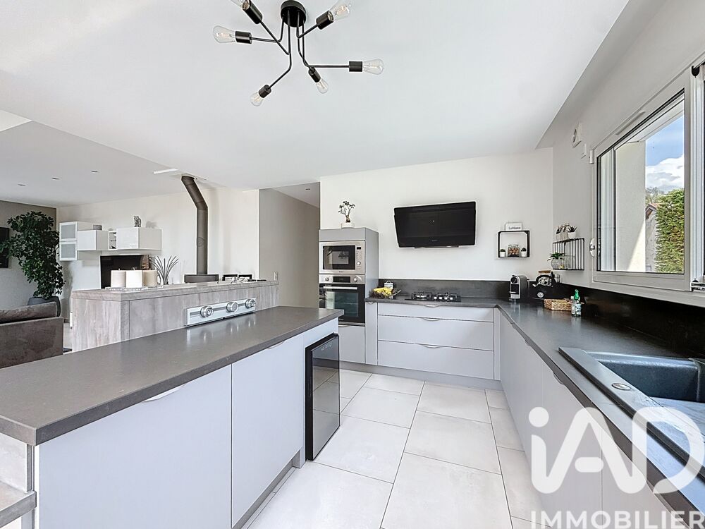 � vendre  Maison Brie-Comte-Robert (77170)