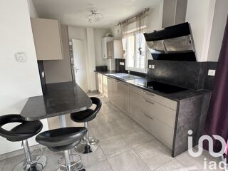  Maison  vendre 6 pices 93 m