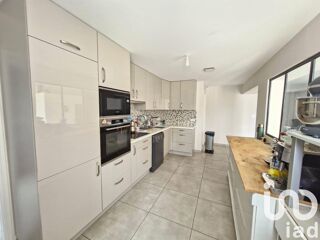  Maison  vendre 8 pices 218 m