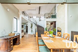  Villa � vendre 9 pi�ces 305 m�