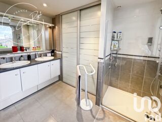  Maison � vendre 8 pi�ces 151 m�