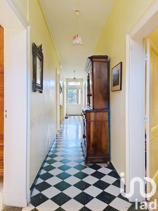  Maison � vendre 7 pi�ces 212 m�