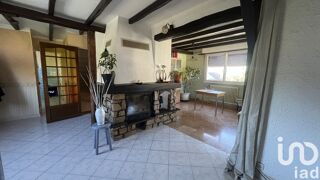  Maison  vendre 8 pices 210 m