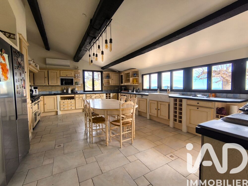 � vendre  Maison Figani�res (83830)