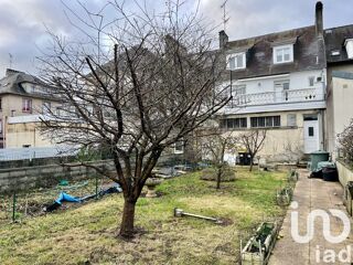  Maison � vendre 7 pi�ces 219 m�