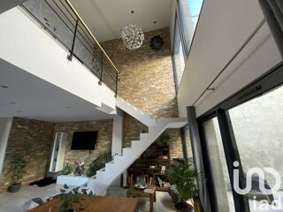  Maison � vendre 7 pi�ces 305 m�