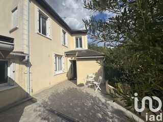  Maison  vendre 4 pices 75 m