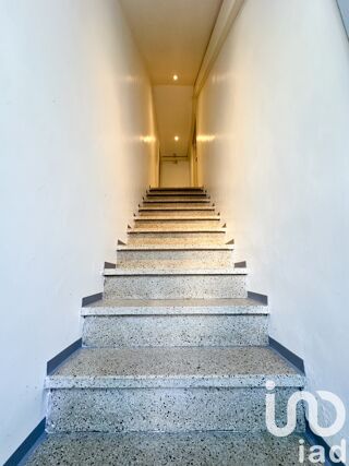  Immeuble  vendre 170 m