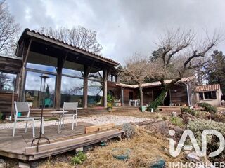  Villa � vendre 7 pi�ces 232 m�