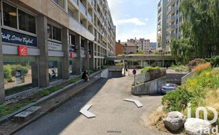  Parking / Garage  vendre 15 m
