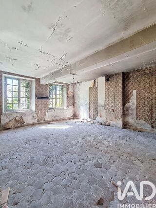  Maison � vendre 15 + pi�ces 810 m�