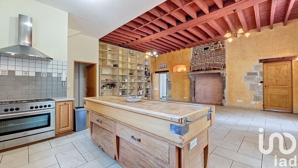  vendre  Proprit/chteau Cognat-Lyonne (03110)