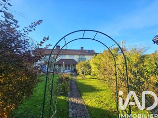  Maison  vendre 8 pices 292 m