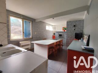  Maison � vendre 9 pi�ces 215 m�