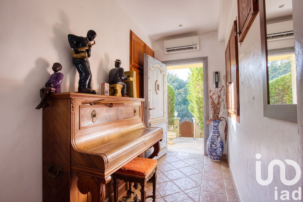  vendre  Maison Les Adrets-de-l'Estrel (83600)