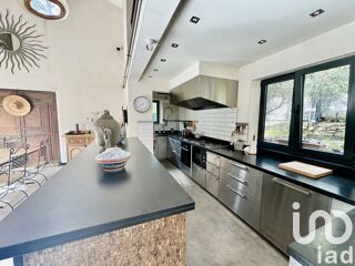  Maison � vendre 9 pi�ces 350 m�