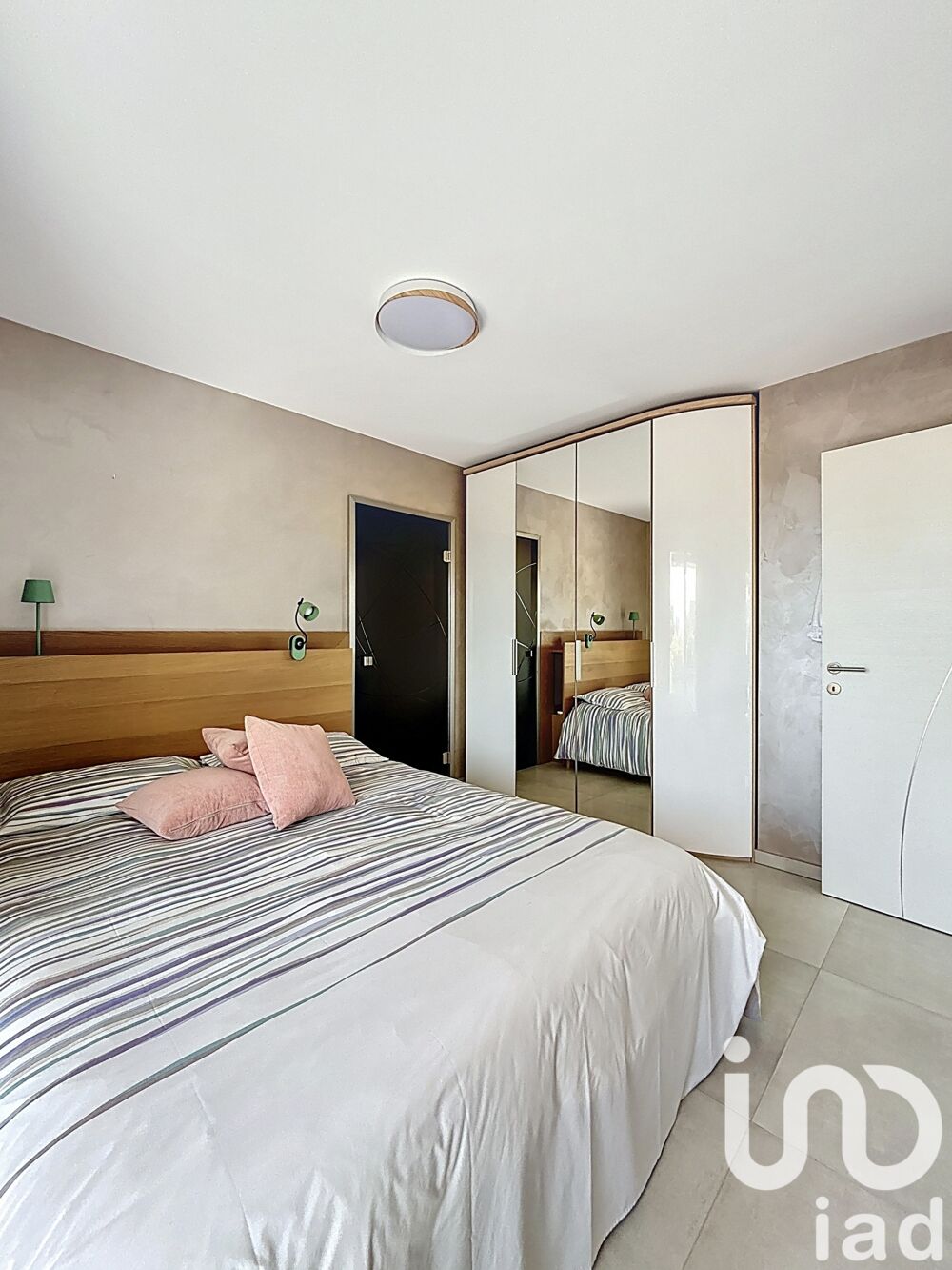  vendre  Appartement Saint-Laurent-du-Var (06700)