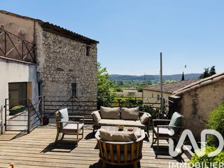  Maison � vendre 10 pi�ces 220 m�