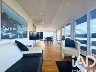  Immeuble � vendre 583 m�