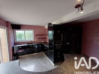  Maison  vendre 6 pices 211 m