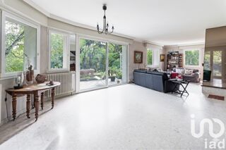  Maison � vendre 8 pi�ces 204 m�