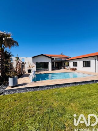  Villa � vendre 7 pi�ces 220 m�