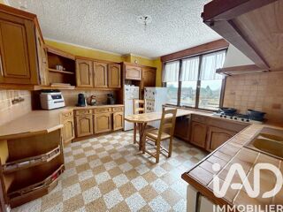  Maison � vendre 10 pi�ces 242 m�