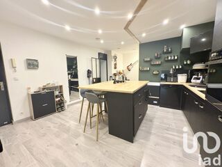  Appartement � vendre 3 pi�ces 84 m�