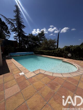  Maison � vendre 8 pi�ces 194 m�